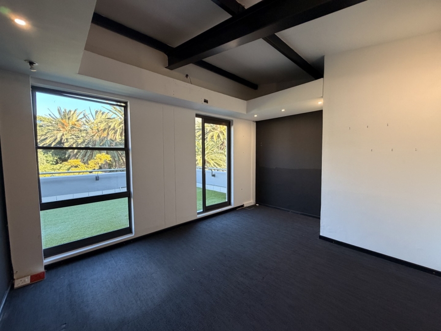 To Let Commercial Property for Rent in Gardens Western Cape